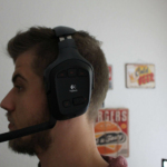 Logitech G930 Testbericht am Kopf 2