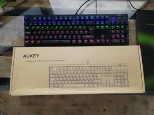 AUKEY KM-G6 mechanische Tastatur Verpackung